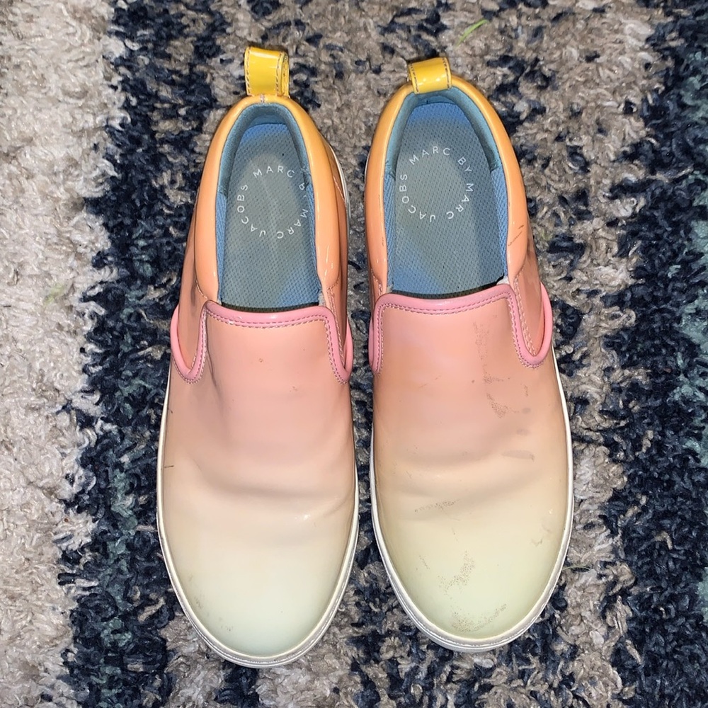 Marc Jacob Canvas Slide